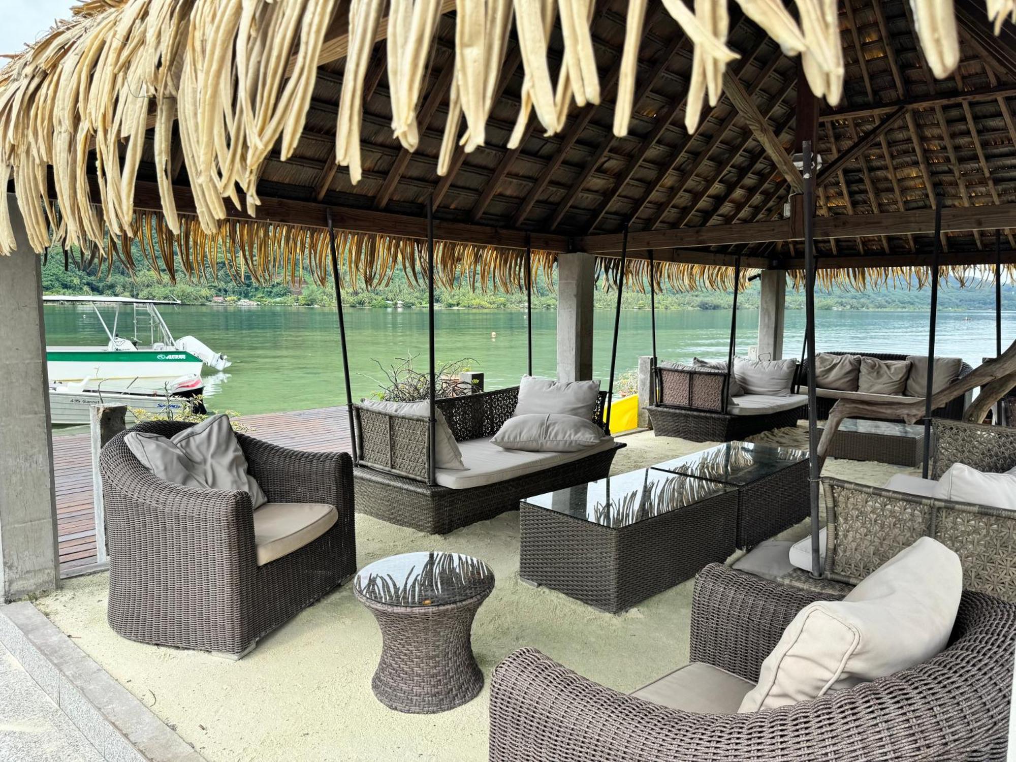 Pension Hibiscus Taha'A Vaitoare  Exterior photo